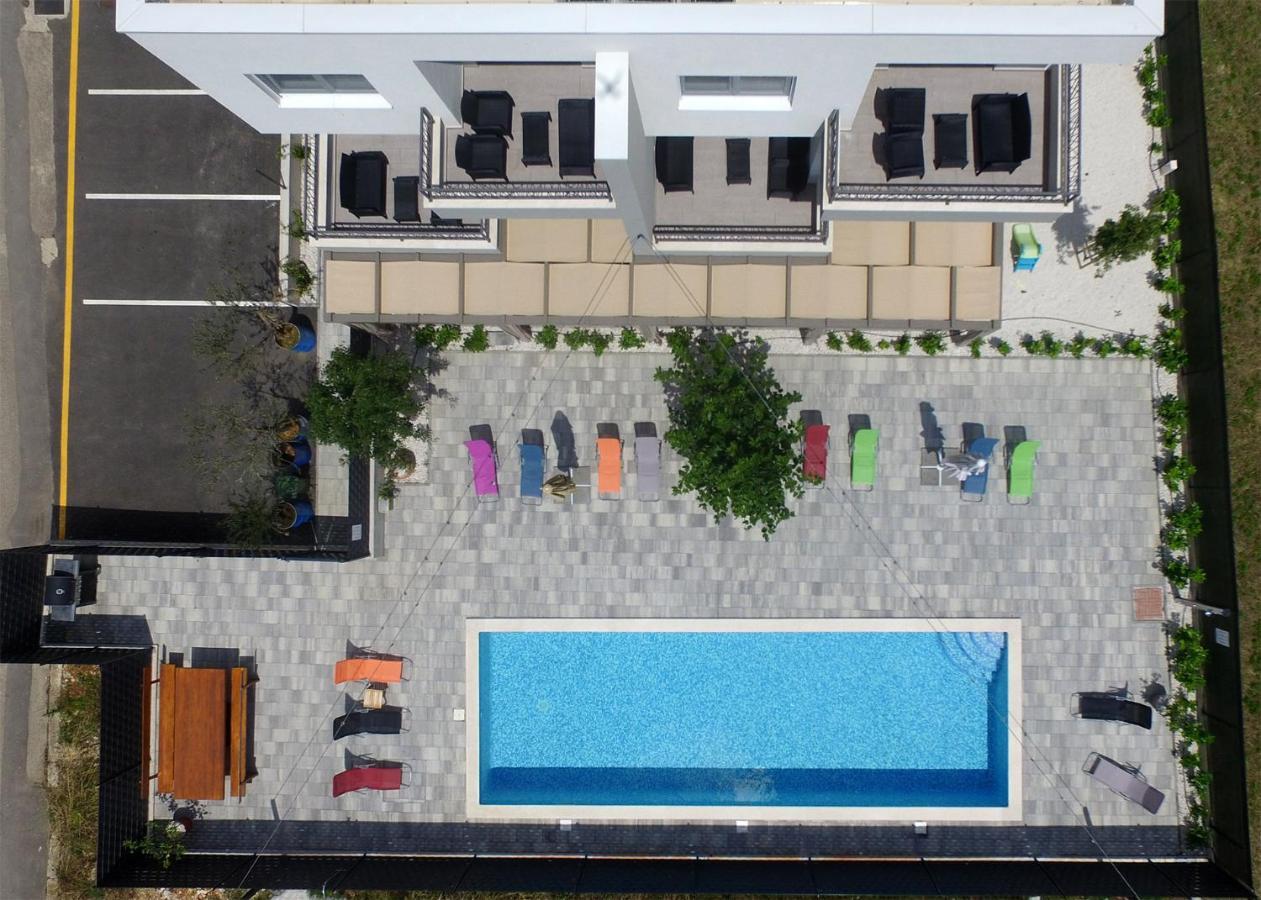 Apartments Bulli Trogir Eksteriør bilde