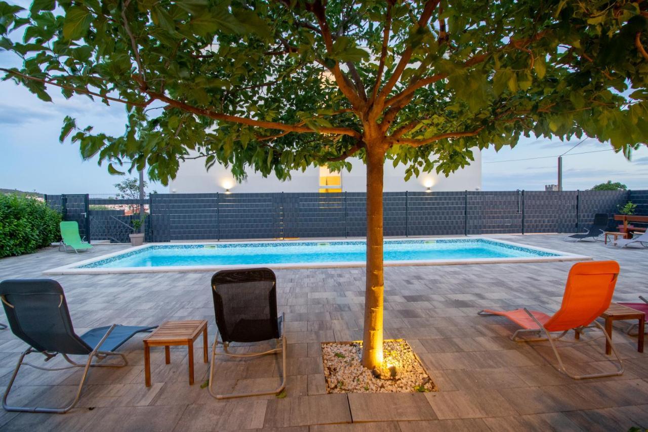 Apartments Bulli Trogir Eksteriør bilde