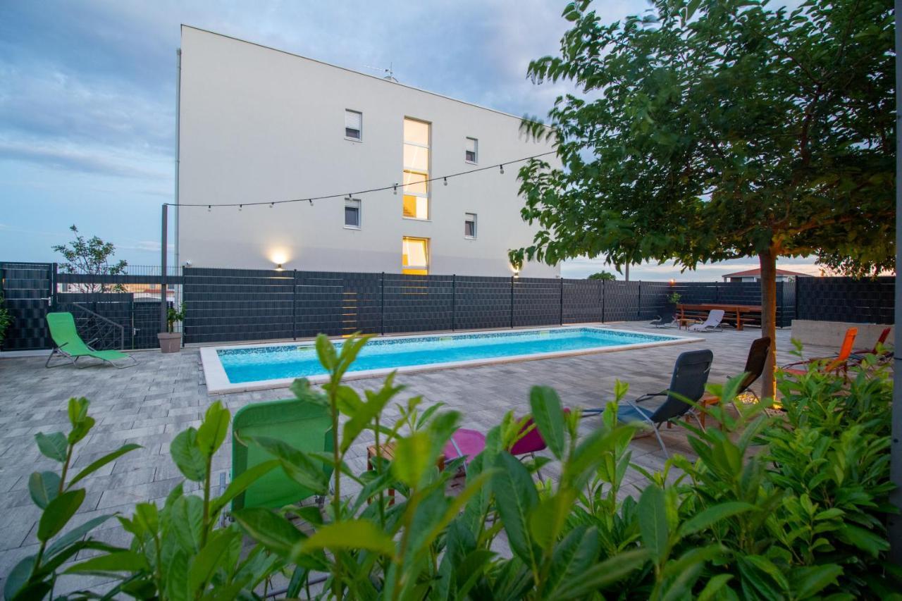 Apartments Bulli Trogir Eksteriør bilde